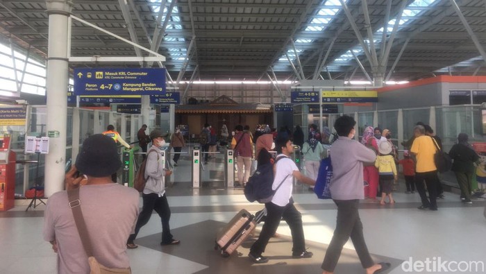 Suasana Stasiun Bekasi (Muhammad Fariz/detikcom)