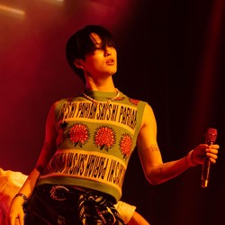 49 Single K-Pop Terlaris 2025