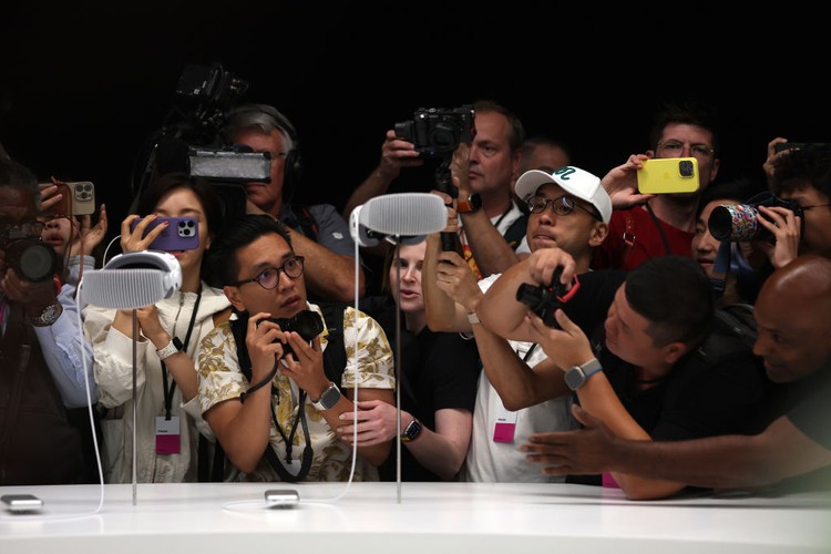 Apple Vision Pro