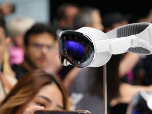 Produksi Vision Pro Apple Dipangkas Besar-besaran, Kenapa?