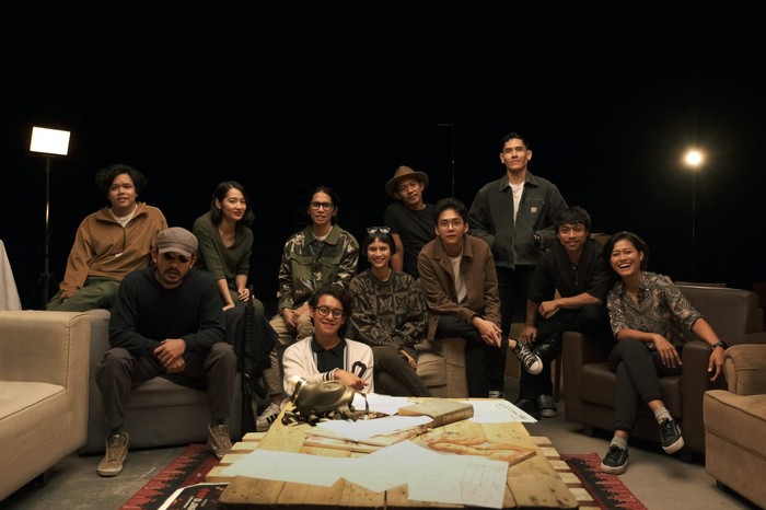 Cast & Crew film 13 Bom di Jakarta.