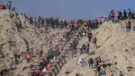 Bromo Memang Seindah Itu... Saat Kering atau Hijau