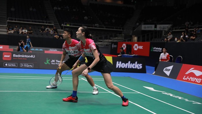 Dejan Ferdinansyah/Gloria Emanuelle Widjaja
