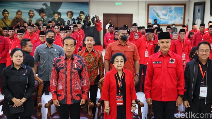 PDIP menggelar Rapat Kerja Nasional (Rakernas) III hari ini, Selasa (6/6/2023). Agenda pembukaan hari ini dihadiri langsung oleh Presiden (Joko Widodo) Jokowi.
