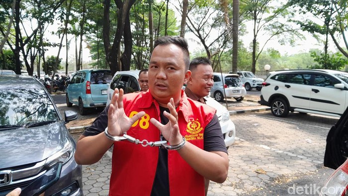 Kontraktor pemberi suap fee proyek ke mantan sekdis PU Muratara ditahan