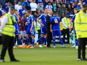 Sudah Jatuh Tertimpa Tangga, Leicester Degradasi 7 Pemainnya Pergi