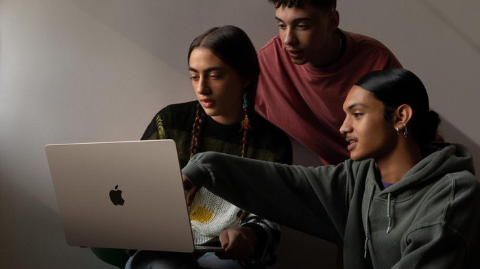 MacBook Air 15 Inch