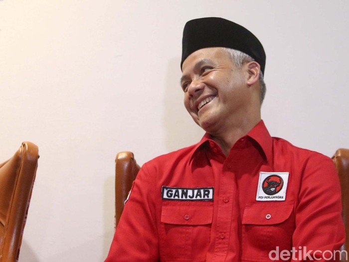 Ketua DPP PDIP Puan Maharani membocorkan nama-nama bakal cawapres untuk Ganjar Pranowo. Nama-nama itu di antaranya, Mahfud Md hingga AHY.