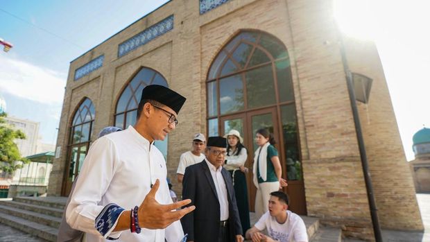 Masjid Tilla Syeikh di Kota Tashkent, Uzbekistan