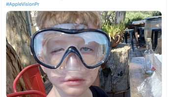 Mungkin beli kacamata selam saja karena bentuknya mirip dan harganya murah meriah. Foto: Twitter