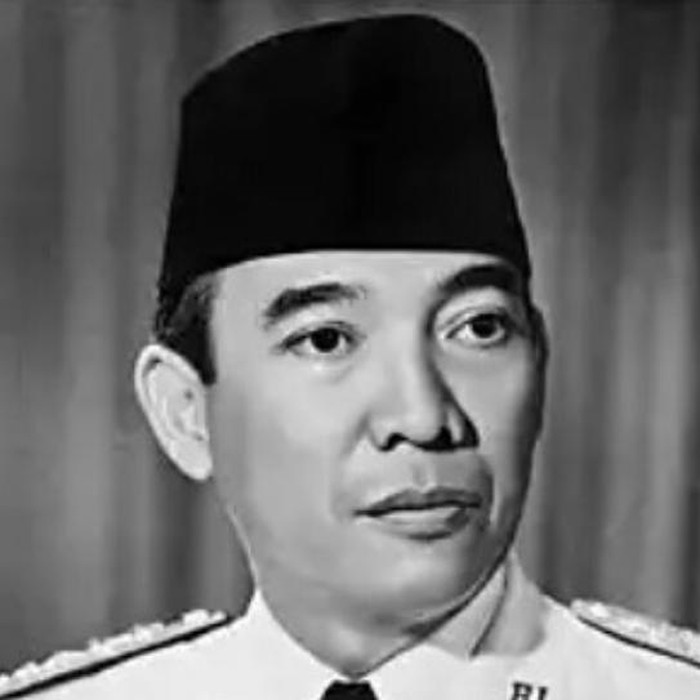 Tanggal 6 Juni diperingati sebagai Hari Lahir Soekarno, Putra Sang Fajar sekaligus Presiden pertama Indonesia. Lalu, mengapa Soekarno disebut Putra Sang Fajar?