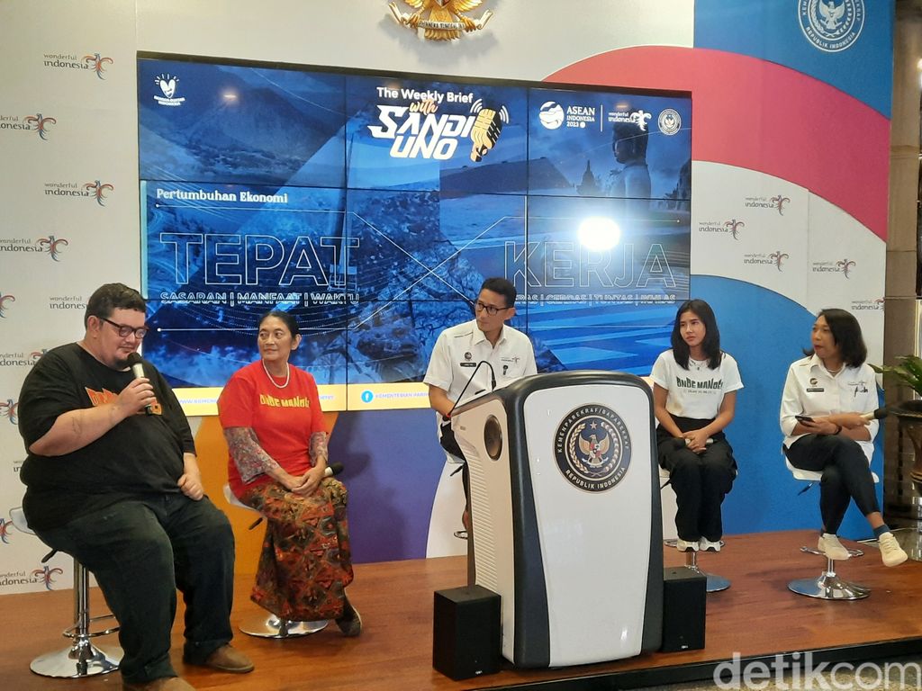 Menparekraf Sandiaga Uno mendukung Film Onde Mande!