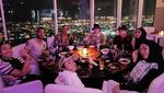 Momen Ramai-ramai Kulineran Seru Gen Halilintar di Berbagai Negara