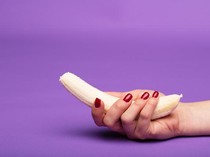 Keseringan Onani Bikin Sakit Pinggang? Ternyata Ini Alasannya