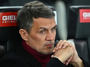 Roy Keane: Paolo Maldini Kekanak-kanakan