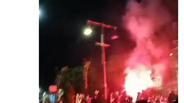 Penampakan rusuh di Masjid Al Aqsa Klaten, Senin (5/6/2023) malam.