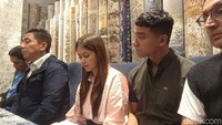 Ini kali pertama Rebecca membahas soal kasus video syur mirip dirinya yang ramai akhir-akhir ini.