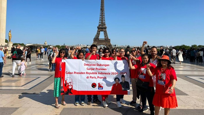 Relawan Ganjar di Paris, Prancis mendeklarasikan dukungannya untuk Ganjar Pranowo.