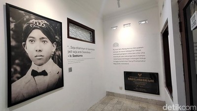 Mampir ke Rumah Lahir Bung Karno di Surabaya