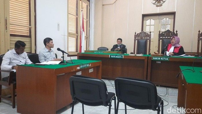 Sidang praperadilan anak AKBP Achiruddin ditunda.