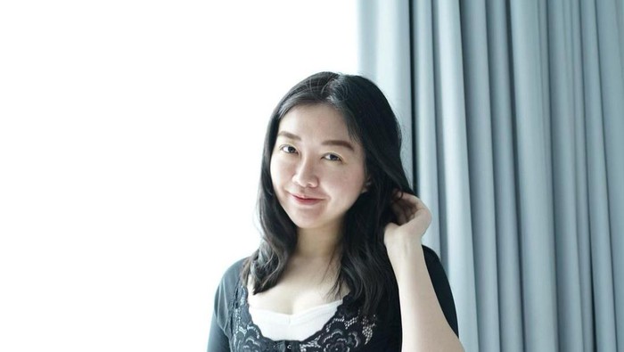 Selebgram/influencer parenting Stephanie Hertanto.