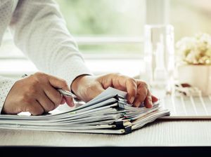 12 Contoh Surat Izin Tidak Masuk Kerja Berbagai Alasan dan Cara Membuatnya