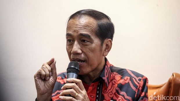 PDI Perjuangan (PDIP) menggelar Rapat Kerja Nasional (Rakernas) 2023 di Sekolah Partai PDIP, Jakarta Selatan, Selasa (6/6/2023). Presiden Jokowi dan Ketum PDIP Megawati Soekarnoputri terlihat ceria dalam sesi jumpa pers.