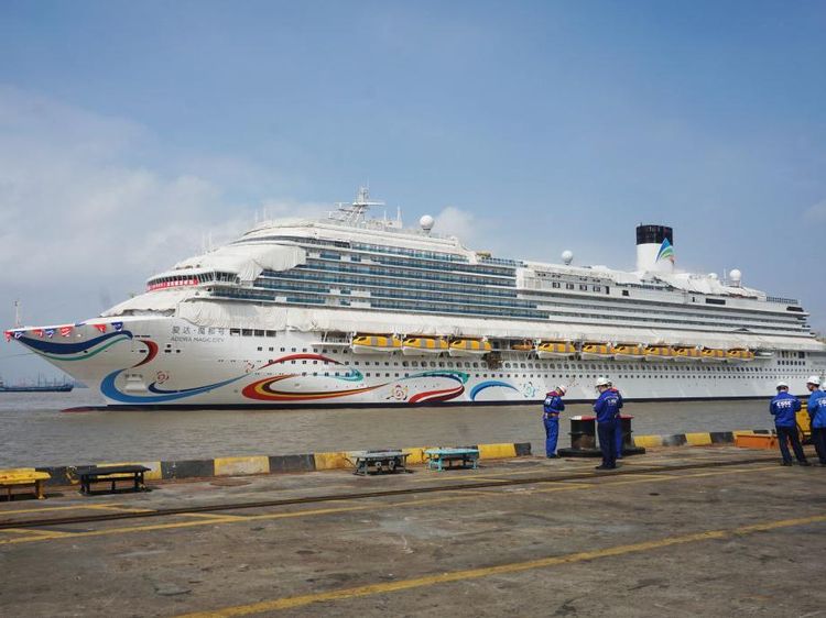 Wujud Kapal Pesiar Raksasa Pertama Buatan China