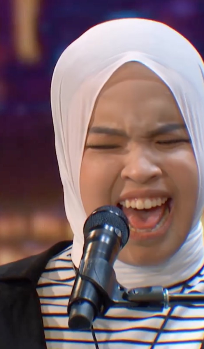 Bahagianya Putri Ariani Saat Cicip Kue Ultah dan Kulineran Bareng Keluarga