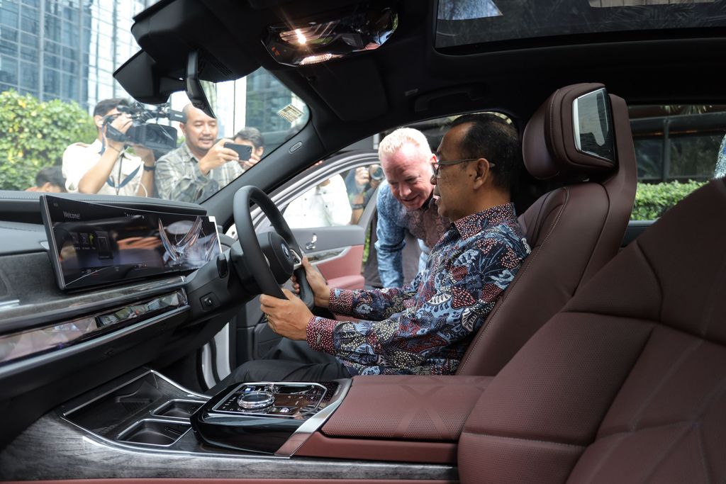 BMW i7 buat KTT ASEAN 2023 di Jakarta