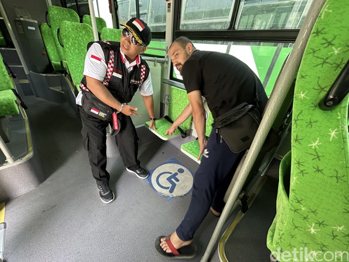 bus shalawat bus shalawat