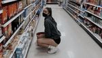 Pose Cantik Caitlin Halderman Saat Kulineran hingga Masak Bakso