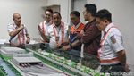 Dirut KAI Cek Kesiapan Akhir LRT Jabodebek