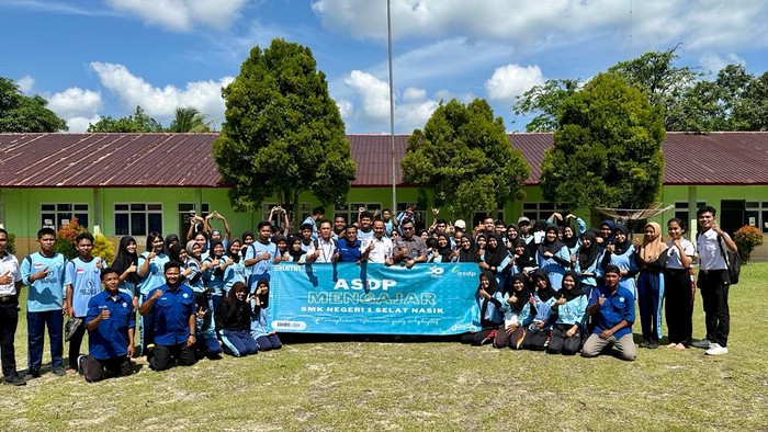 Dukung Peningkatan Kualitas Pendididikan RI, ASDP Gelar Program Mengajar