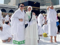 10 Gaya Terbaru Jenita Janet yang Kini Berhijab, Ikhlas Kehilangan Pekerjaan