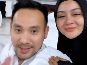 Cerita Perjalanan Hati Jenita Janet saat Perdana Umrah hingga Putuskan Berhijab