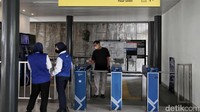 Halte yang berada di koridor 5 ini, beroperasi kembali sejak Rabu, 31 Mei 2023.  