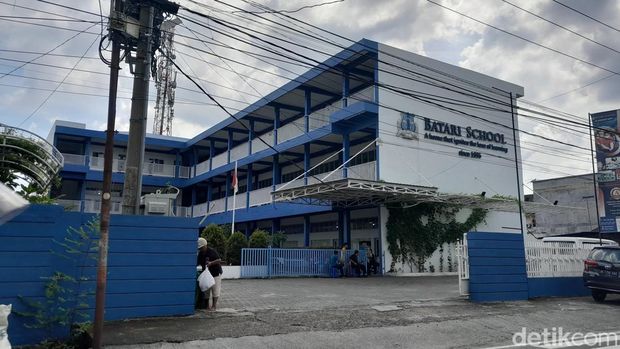 Kondisi Kampus STIE Nusa Bangsa di Jalan Sei Serayu. (Foto: Nizar Aldi/detikSumut)