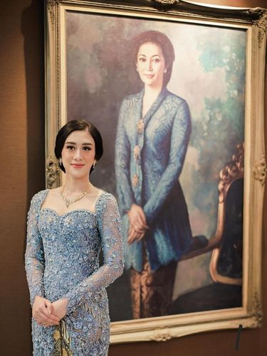 Lamaran Kusuma Sri Whisnu Puteri, cucu Mooryati Soedibyo.