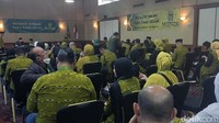 Hari ini, Rabu (7/6/2023), para calon jemaah haji Maktour gelombang pertama Al-Fath dilepas ke Tanah Suci.  
