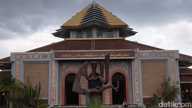 Masjid Kampus UGM