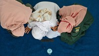 Diketahui wilayah Aceh masih menerapkan hukum cambuk bagi warganya yang melanggar syariat Islam, terutama pelaku perzinaan. Hukuman ini tercantum dalam Qanun Aceh nomor 6 tahun 2014 tentang Hukum Jinayat. Aceh merupakan bagian dari NKRI dengan adanya keistimewaan dan otonomi khusus.