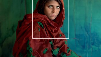 Foto ikonik gadis Afganistan yang dibuat oleh Steve McCurry. Foto: twitter.com/StepnEurope