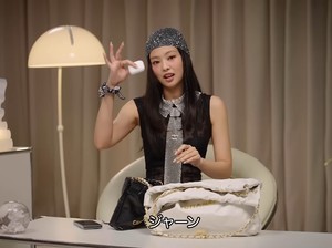 Geledah Tas Jennie BLACKPINK, Ternyata Isinya Tak Biasa