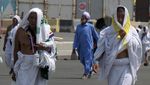 Arab Lagi Panas Banget, Suhunya Hampir 45 Derajat Celcius
