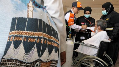 PPIH Rawat Jemaah Haji yang Sakit di Arab Saudi