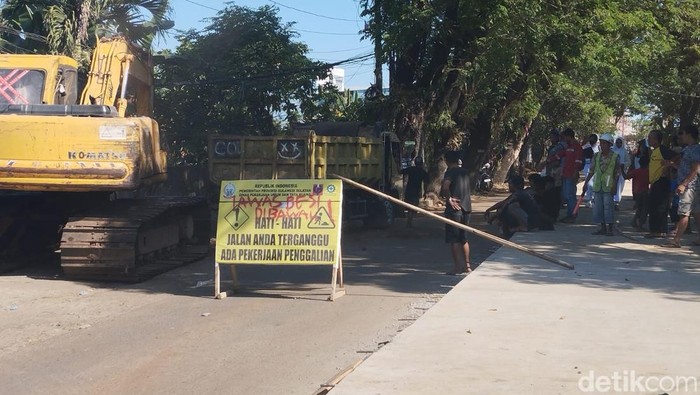 Proyek perbaikan Jalan Antang Makassar, Sulsel.