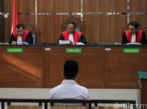 2 Penganiaya Santri Ponpes Gontor hingga Tewas Divonis 8 dan 4 Tahun Penjara