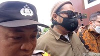 Awalnya Virgoun sudah mengajukan permohonan cerai terhadap Inara Rusli. Namun permohonan cerai tersebut dicabut. Foto: Ahsan/detikHOT