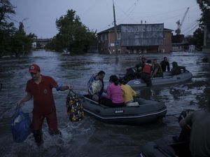 Bendungan Ukraina Jebol Picu Banjir, Keadaan Darurat Ditetapkan di Kherson